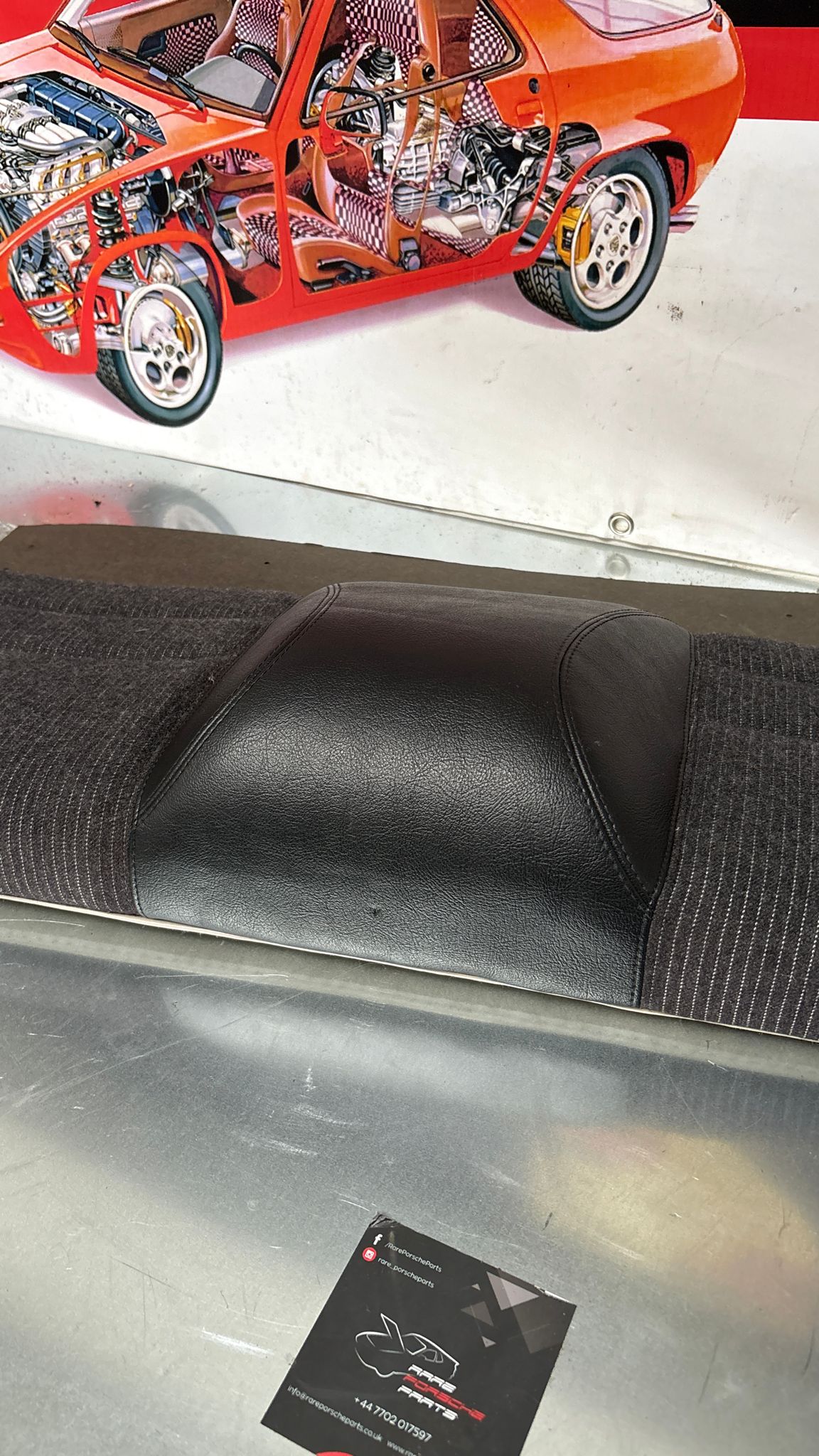 Porsche 944 black seat set, front seats with black /grey pinstripe fabric