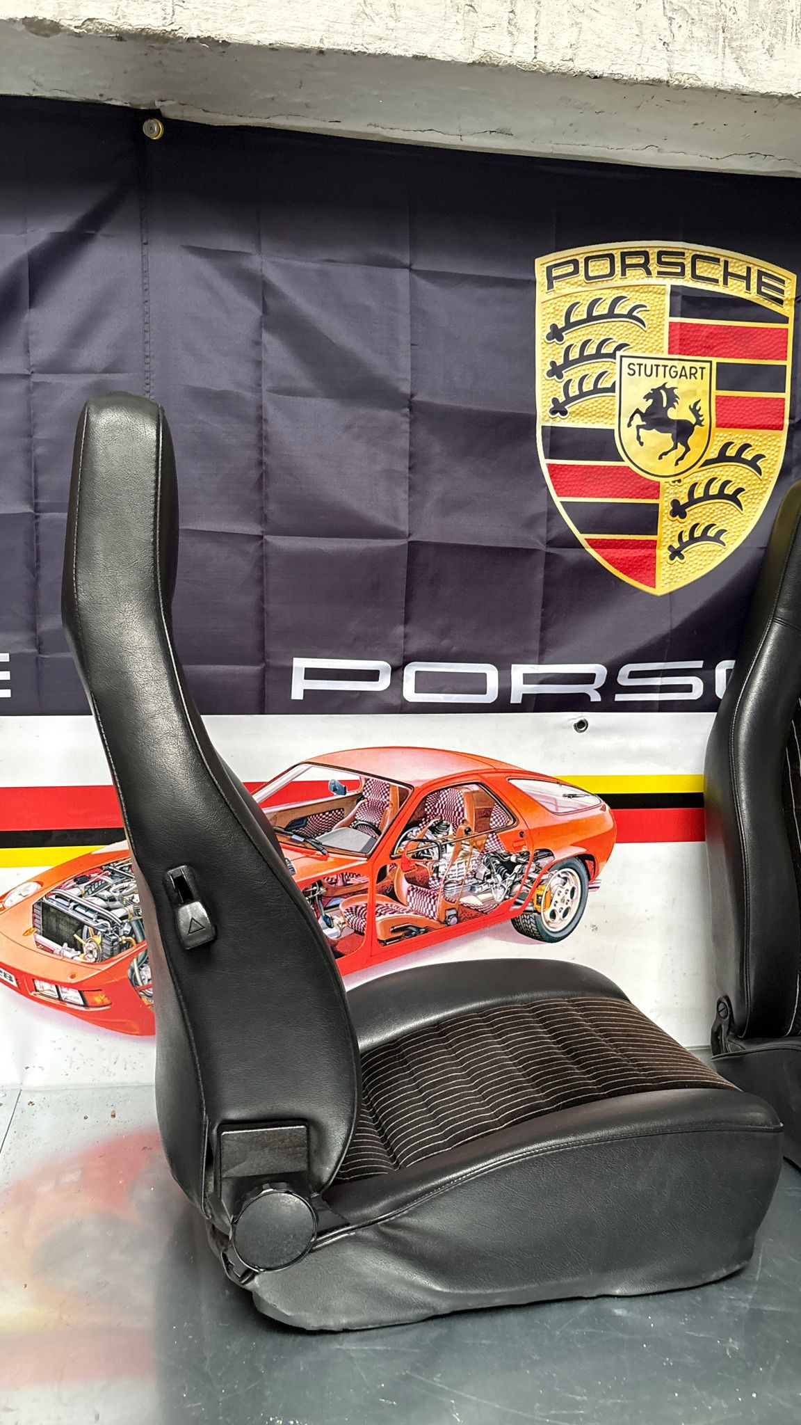 Porsche 924 944 early manual black seat set, front seats with black/white pinstripe fabric