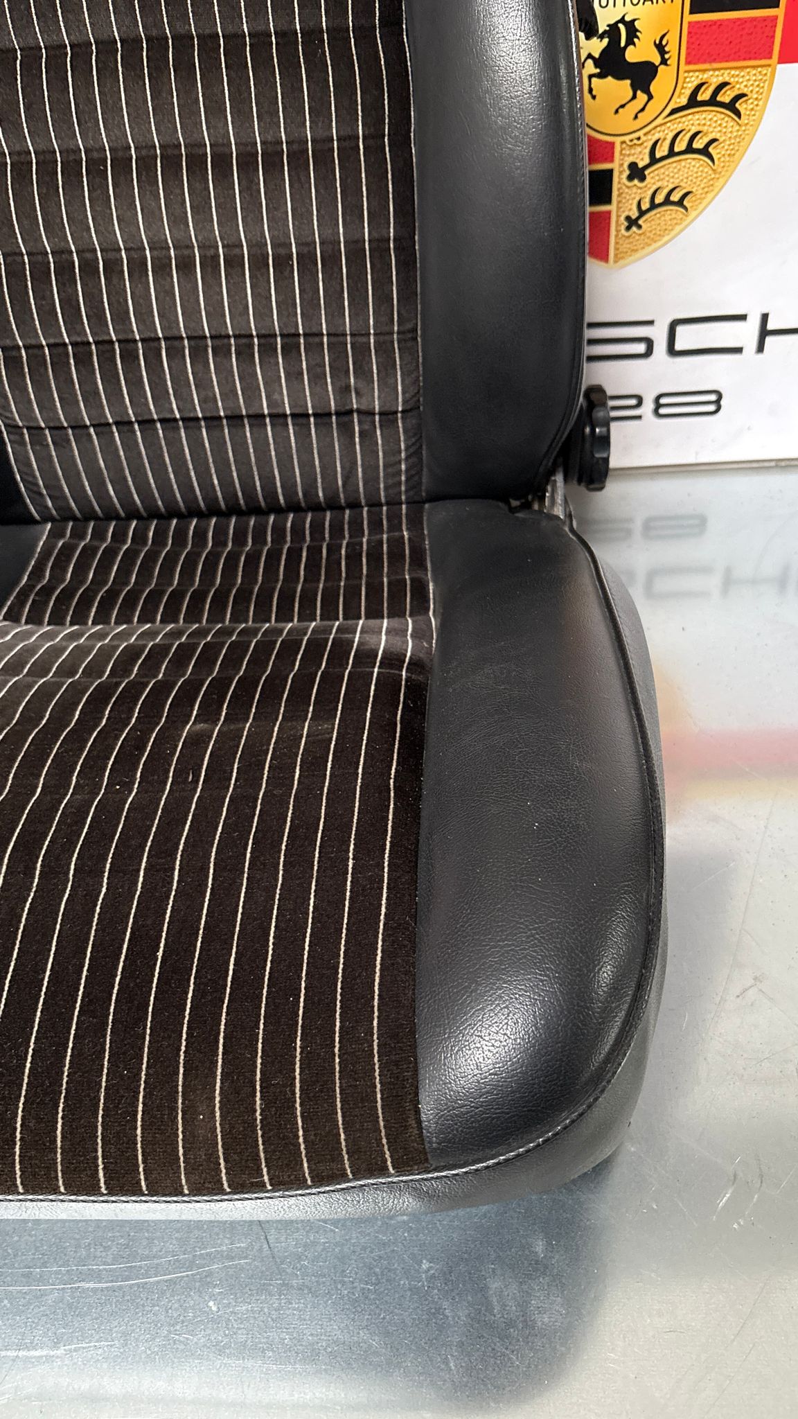 Porsche 924 944 early manual black seat set, front seats with black/white pinstripe fabric