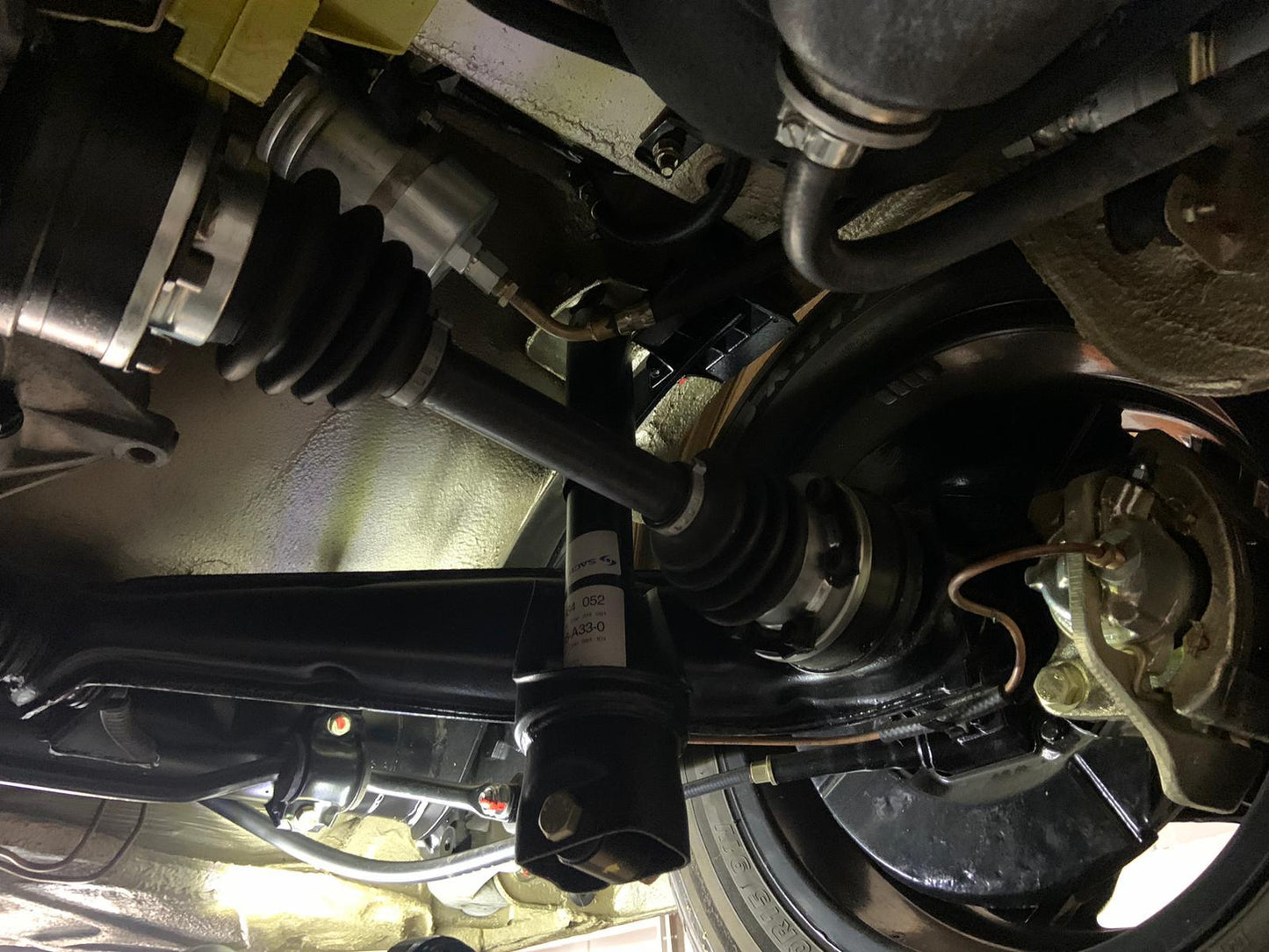 Porsche 944 1984, bolt and nut restored, 400km, LHD