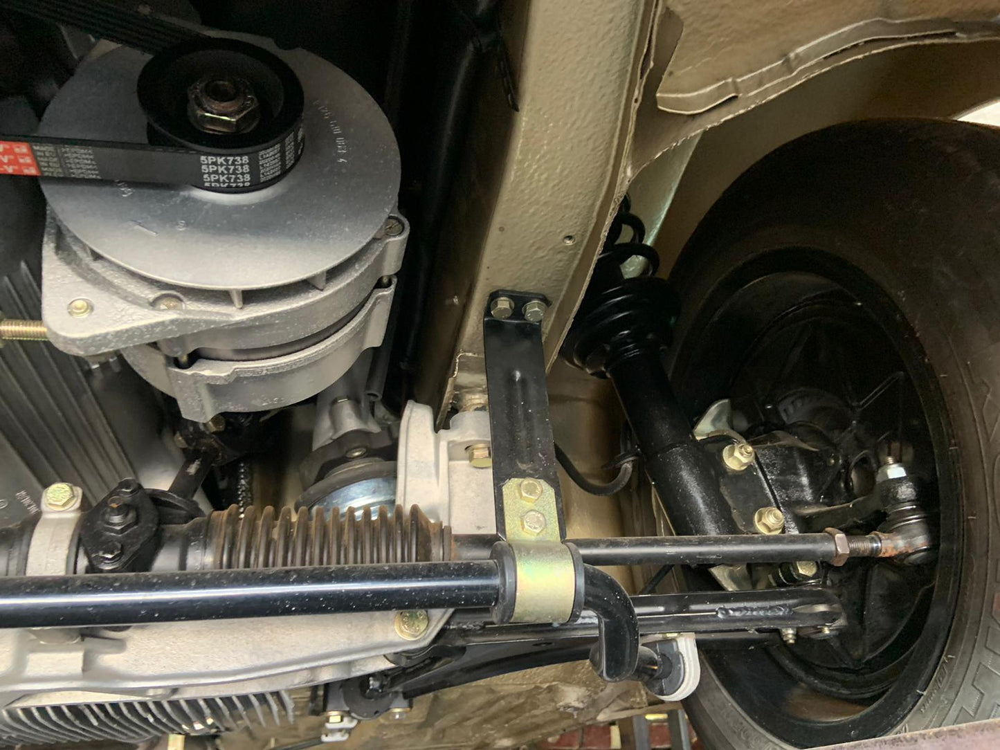 Porsche 944 1984, bolt and nut restored, 400km, LHD