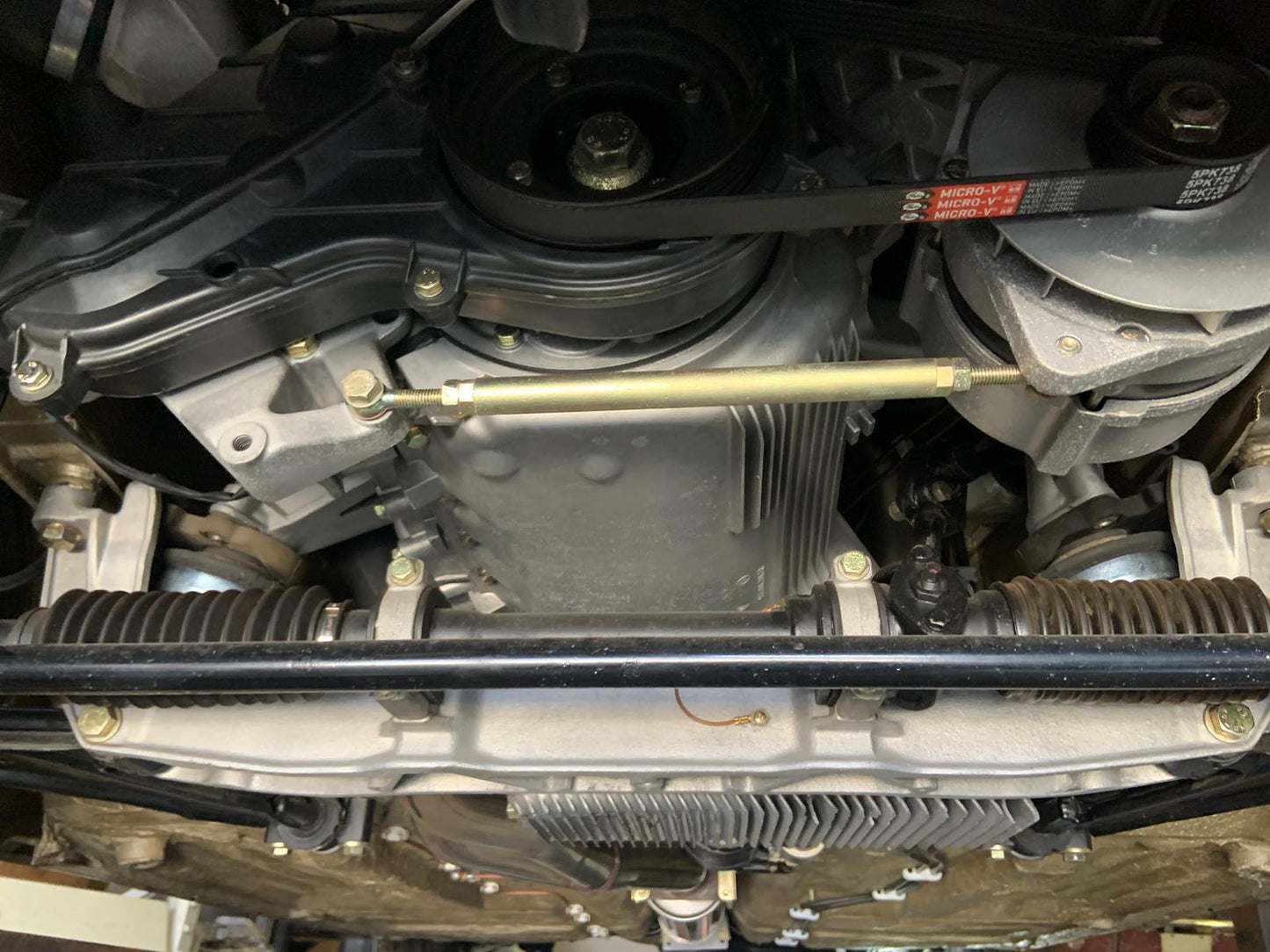 Porsche 944 1984, bolt and nut restored, 400km, LHD