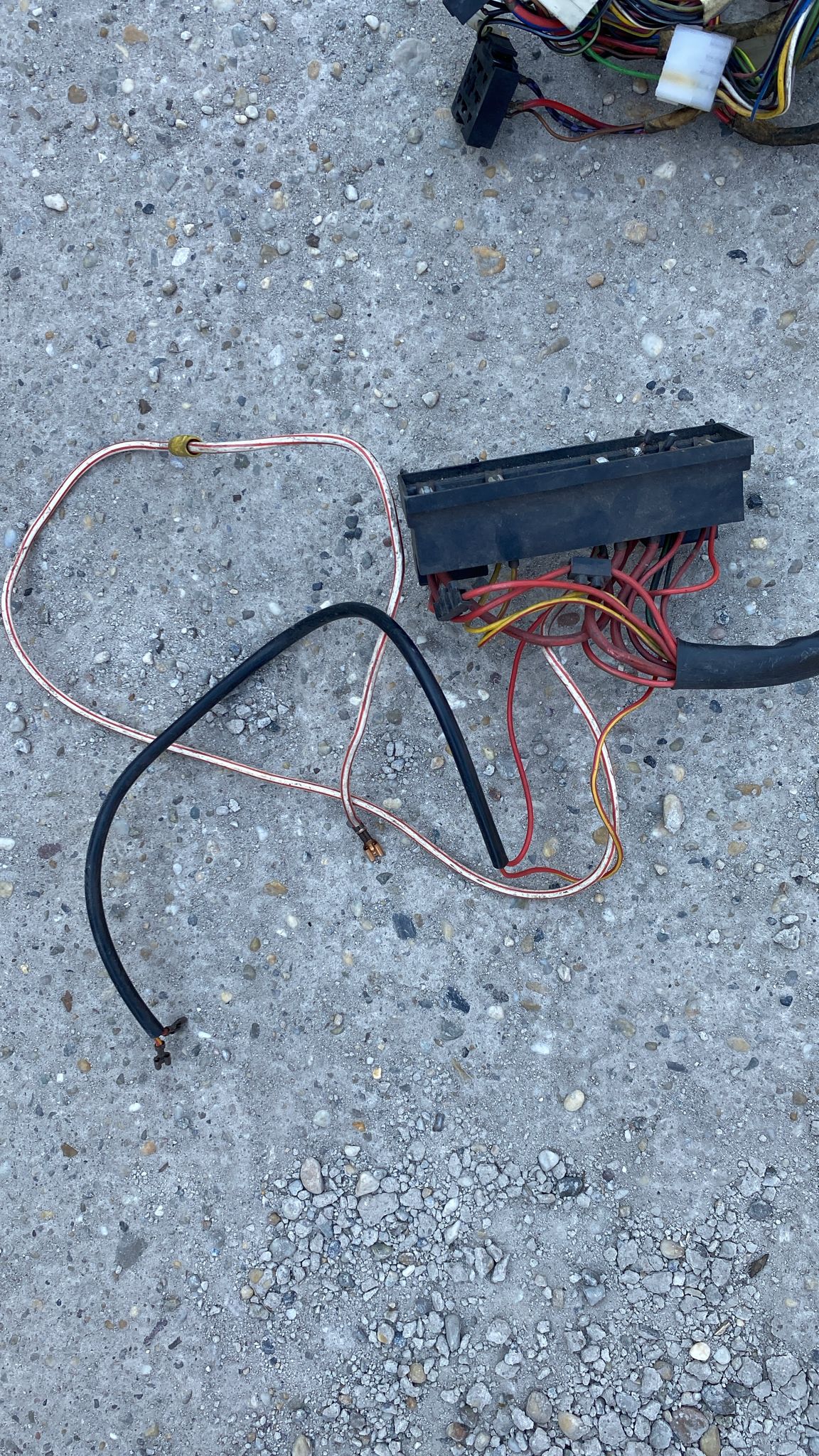 Porsche 944 1985 LHD USA Engine Bay loom with brake sensor, used 94461200126
