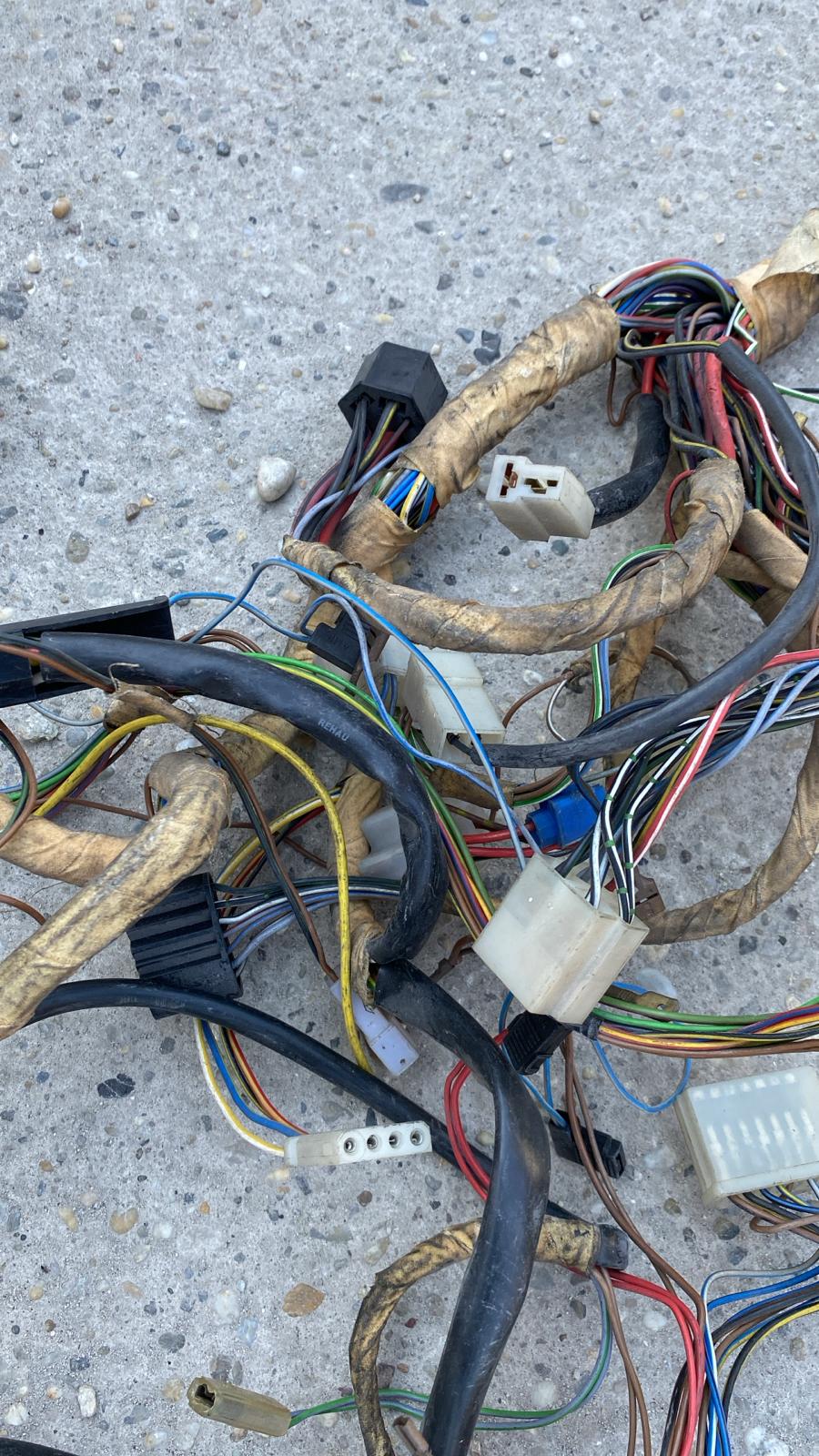 Porsche 944 LHD 85-89 Interior/Dashboard wiring loom manual, with sunroof, used 94461200500