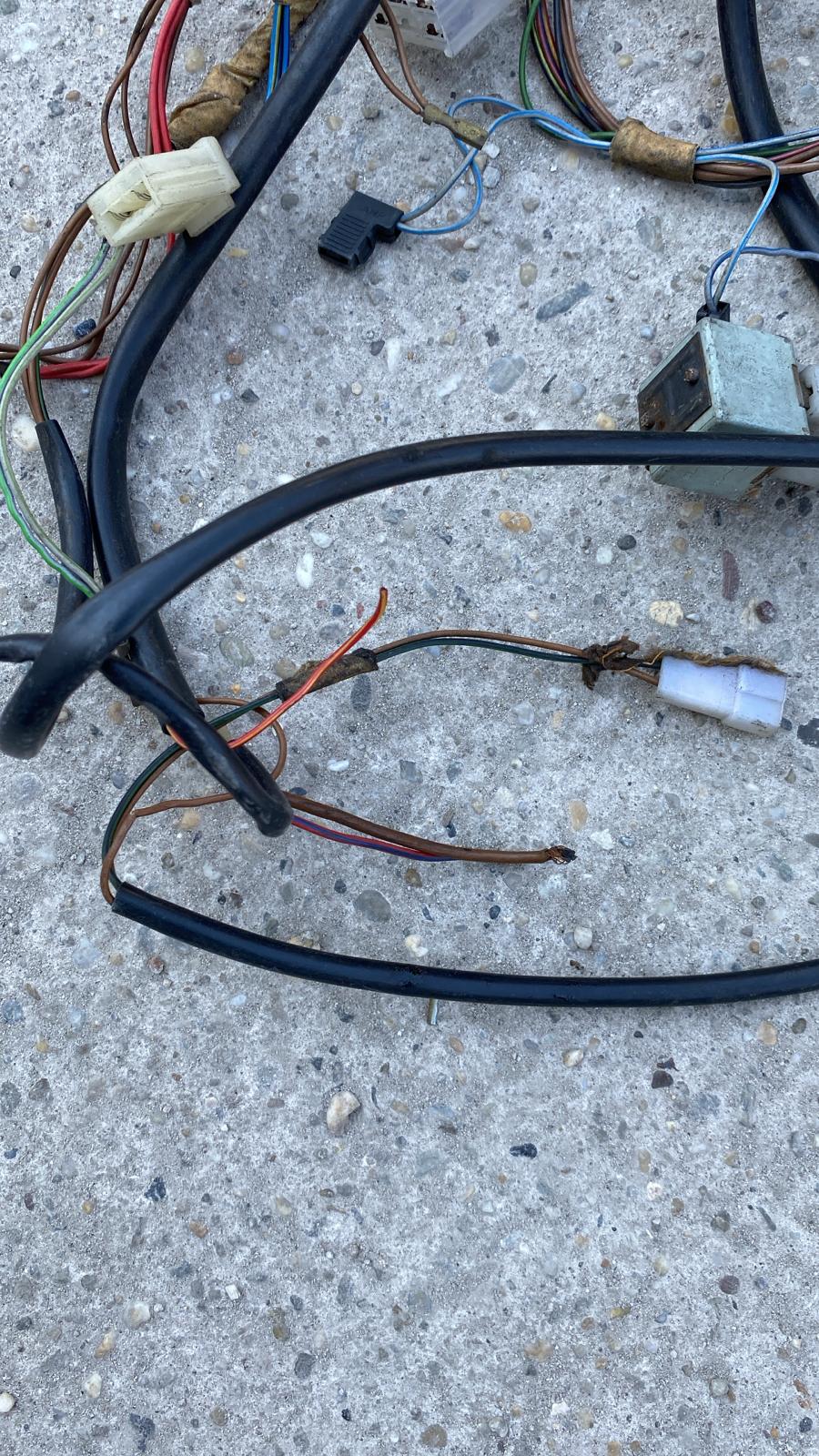 Porsche 944 LHD interior/dashboard wiring loom, manual, for spares or repair 477971050DF