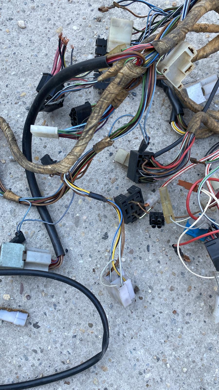 Porsche 944 LHD interior/dashboard wiring loom, manual, for spares or repair 477971050DF