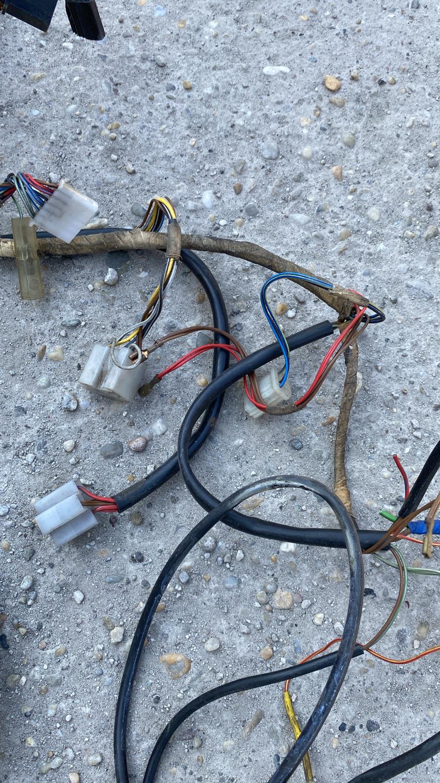 Porsche 944 LHD interior/dashboard wiring loom, manual, used 477971050DF