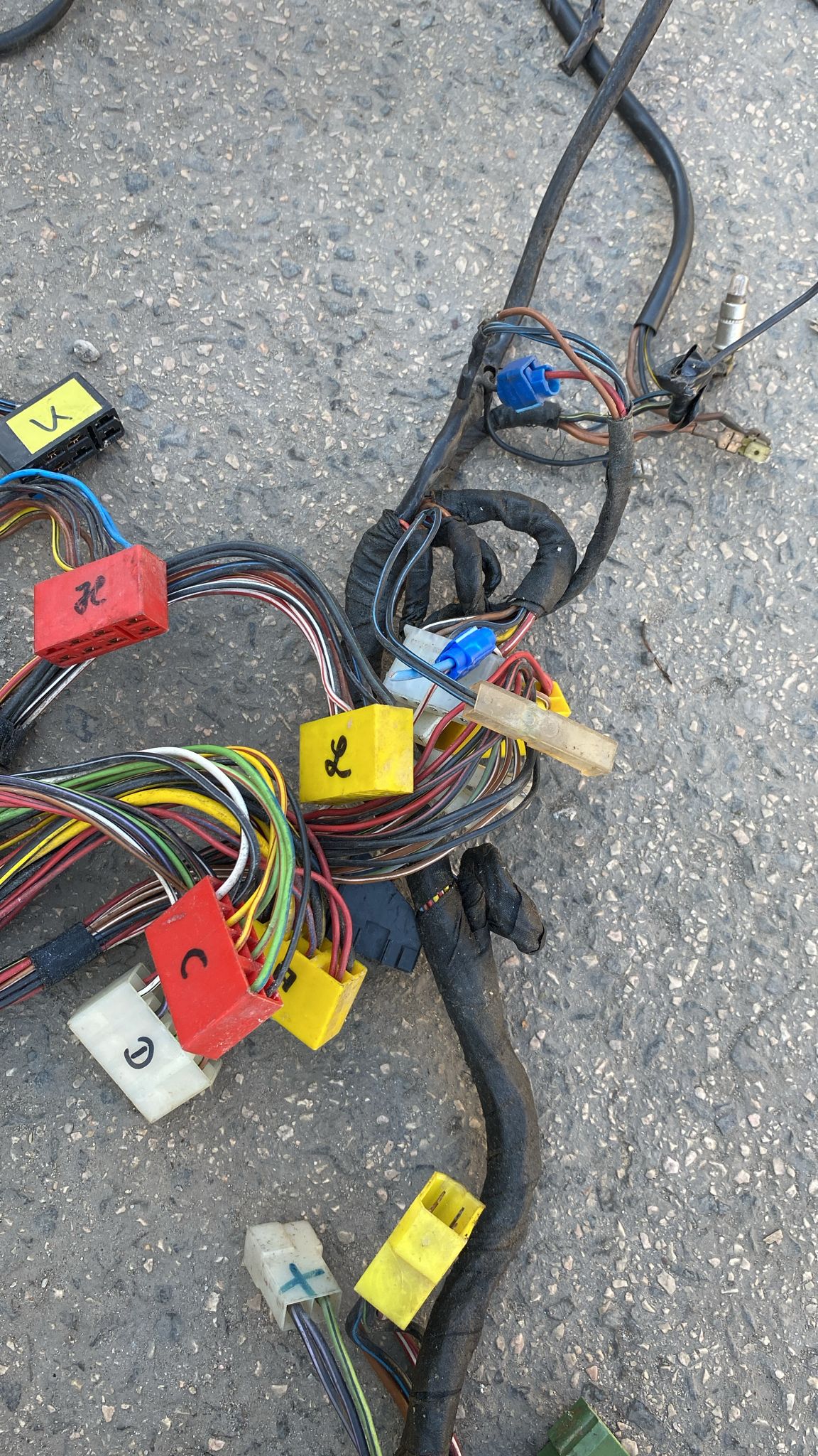 Porsche 928S 1985 LHD Interior / dashboard wiring loom, used 92861200322