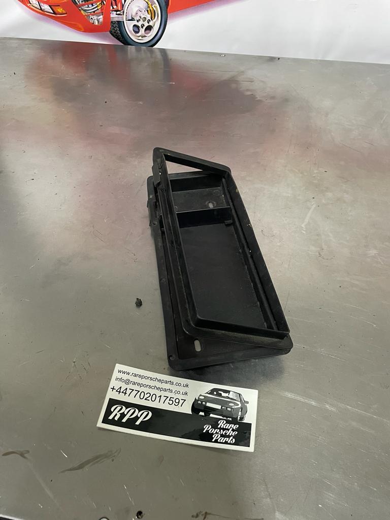 Porsche 928 center armrest cassette,black, used 92855570102