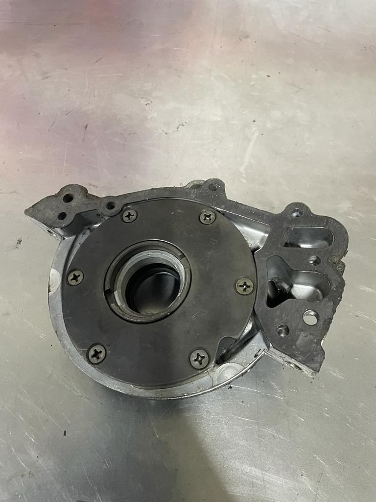 Porsche 924 20l Oil Pump Used 046115109a Rare Porsche Parts