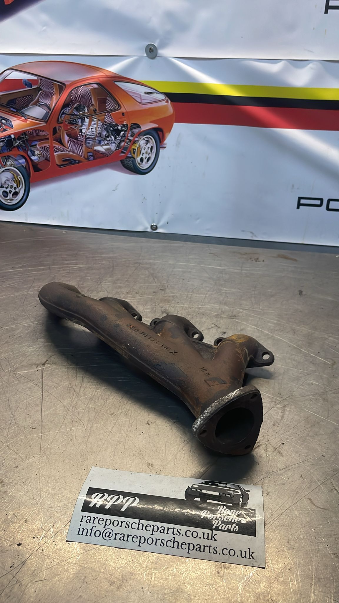 Porsche 928 Exhaust Manifold Header Left 9281111371R