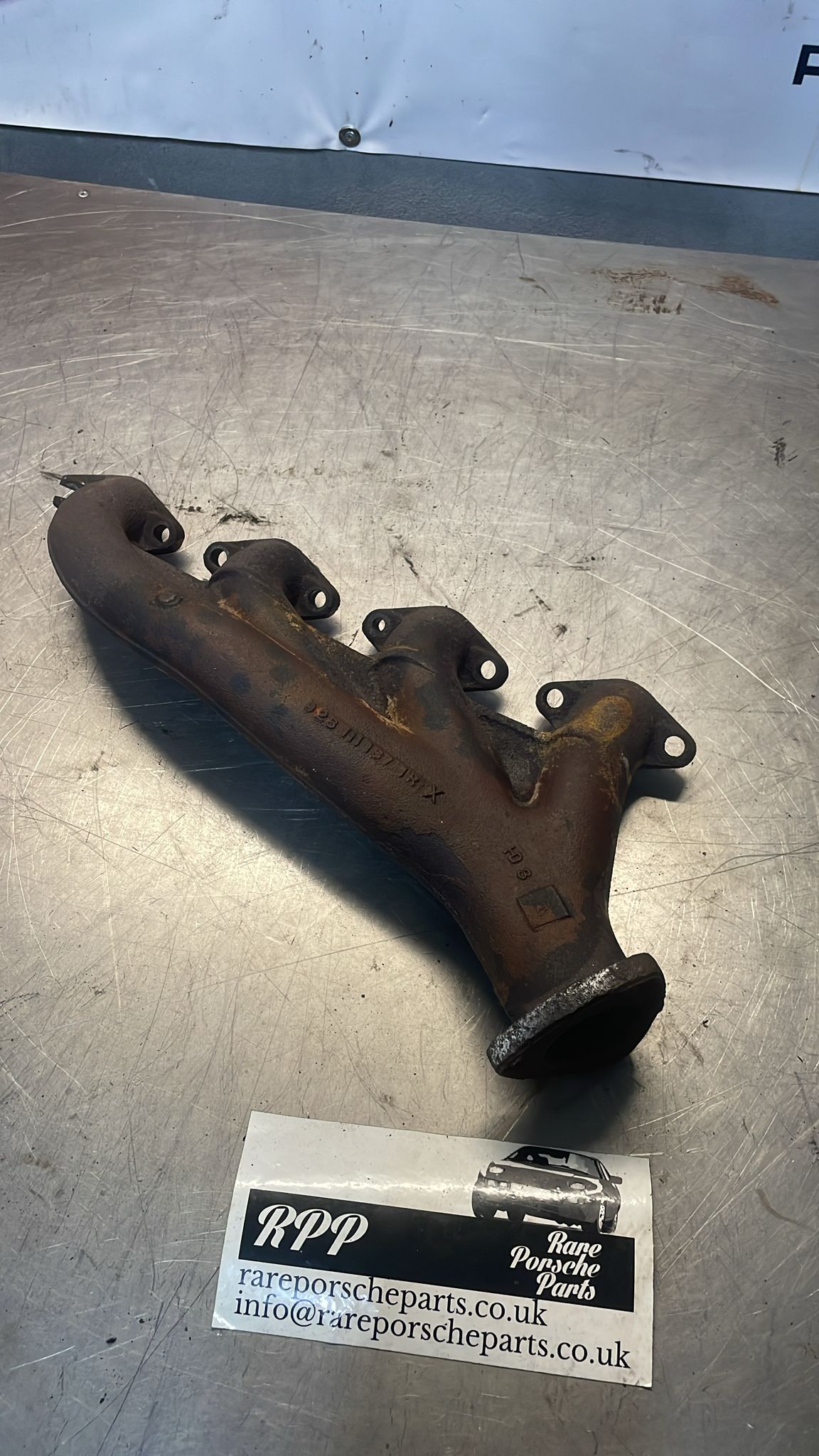 Porsche 928 Exhaust Manifold Header Left 9281111371R