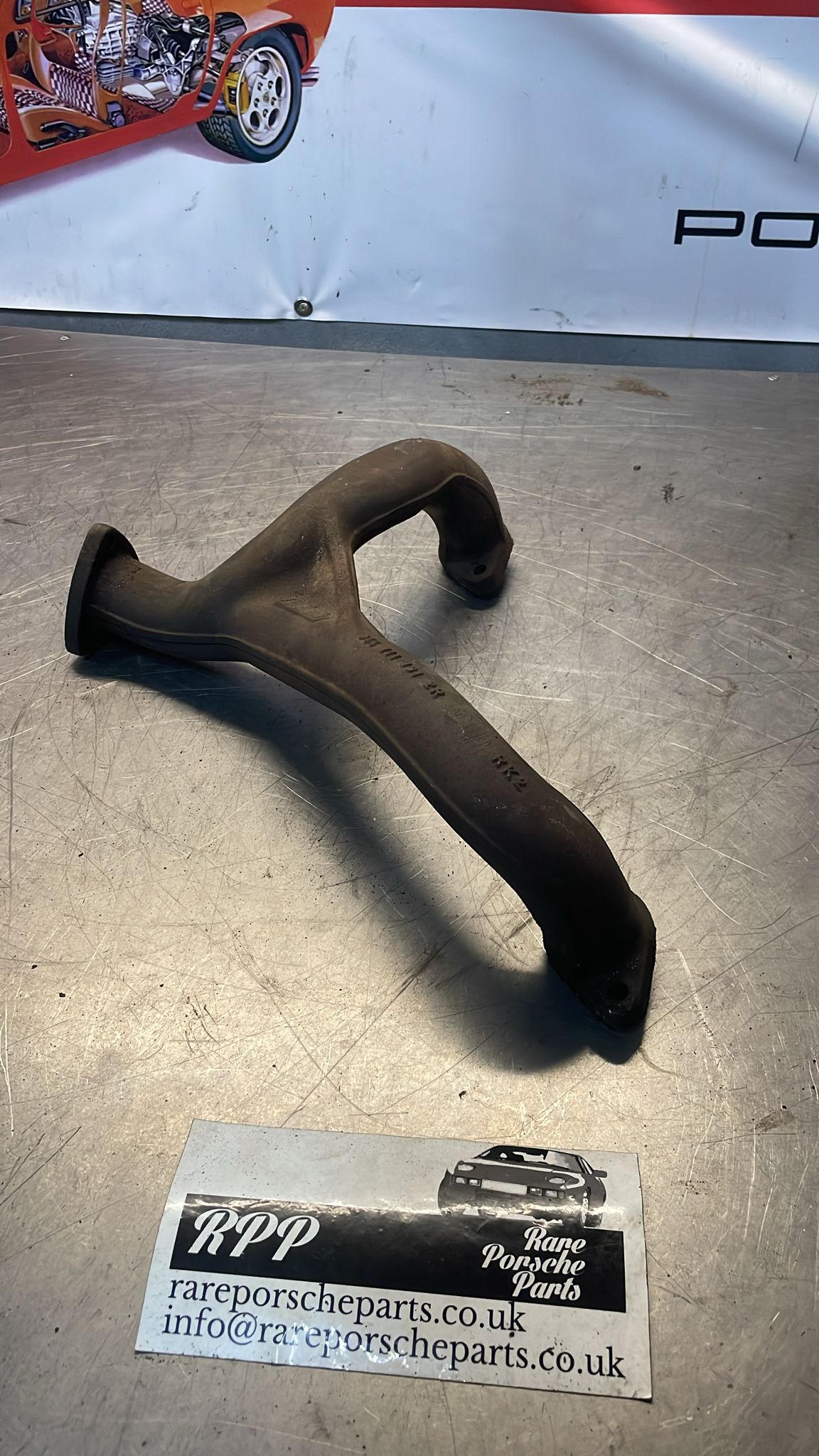 Porsche 944 2.5 Exhaust manifold, used 9441111312R