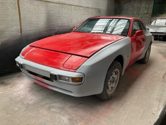 Porsche 944, 1983 rolling shell, project, rust free, German paperwork LHD