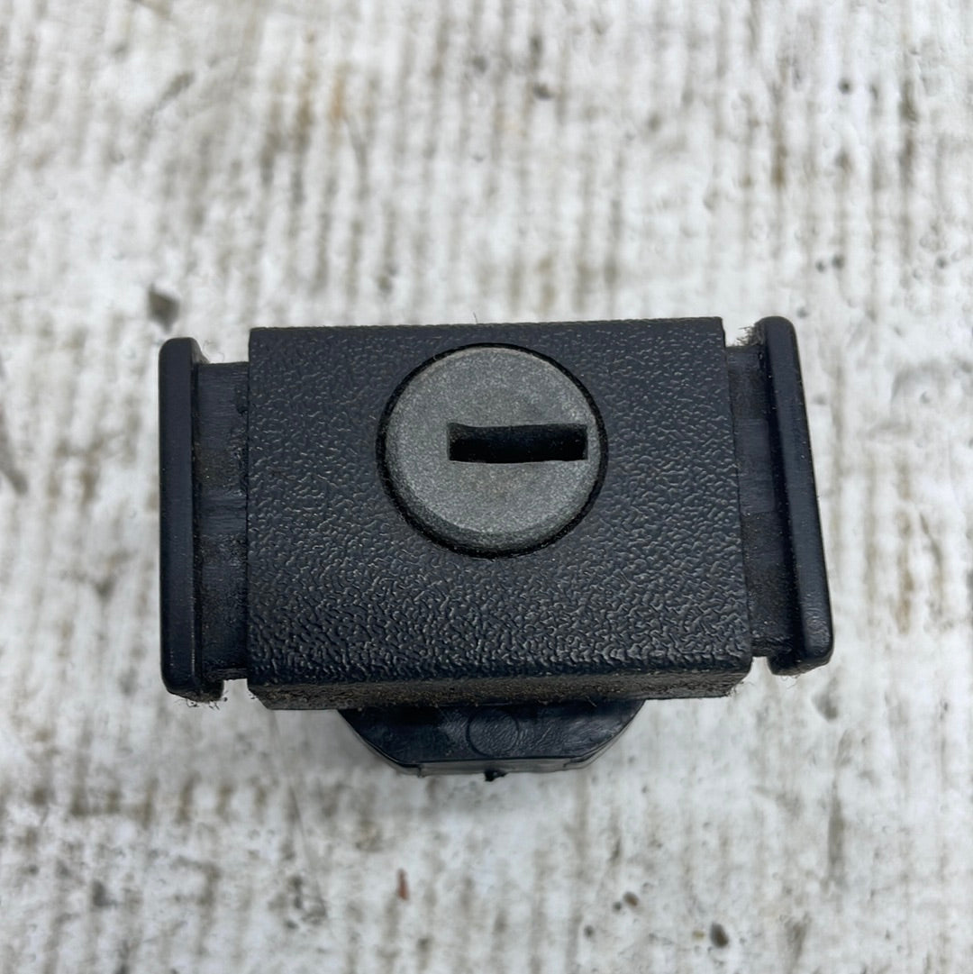 Porsche 924/944 glove box lock in black without badge 477857133 used