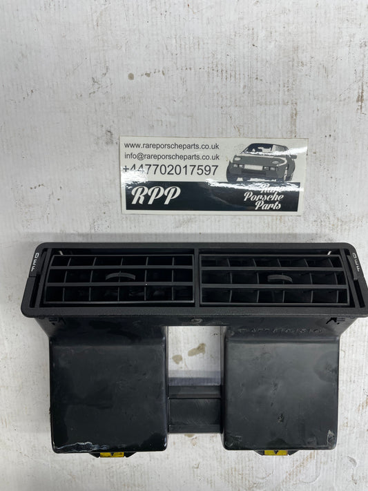 Porsche 924/944 DEF used interior air vent Black 477 819 151 / 477819151