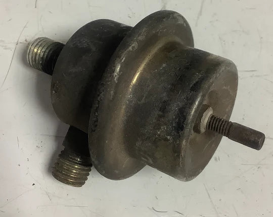 Porsche 944 fuel pressure damper. 0280161007. 0 280 161 007