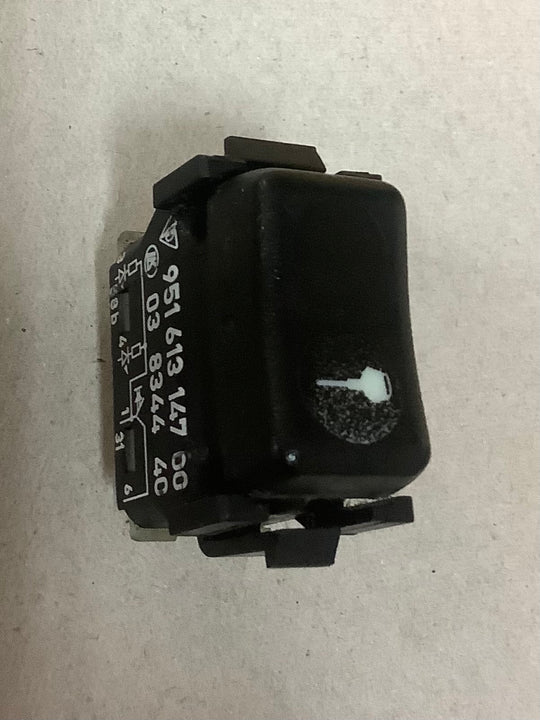 Porsche 944 Central locking switch 95161314700. 951 613 147 00 Rare