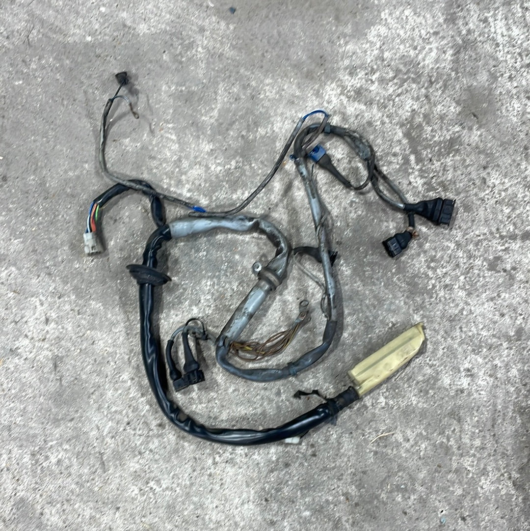 Porsche 944 engine loom/ harness wiring for 2.5, injection loom is missing USED