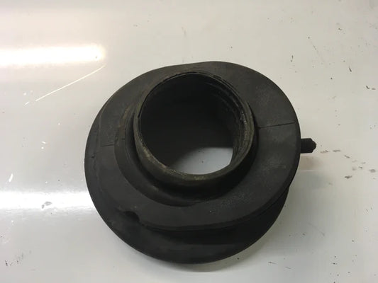 Porsche 944 fuel filler pipe top rubber, used