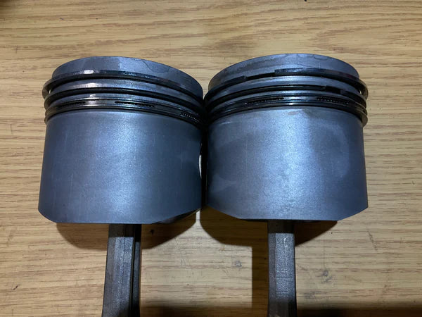 Porsche 924 2.0 used set of pistons and con rods 86.48mm (set 2) 047 107 071F