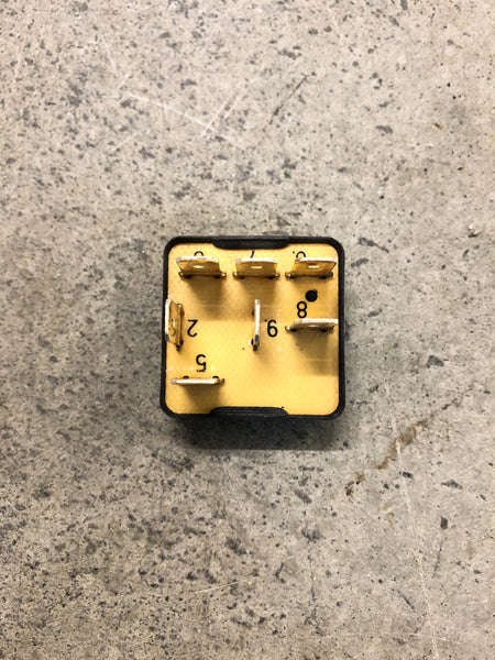 Porsche 944 Bridge Adapter relay, 94461018308. 944 610 183 08