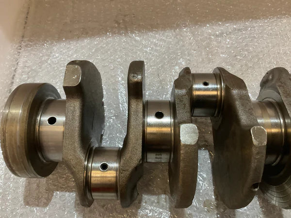 Porsche 944 S2 crankshaft. Used condition 3.0 16v