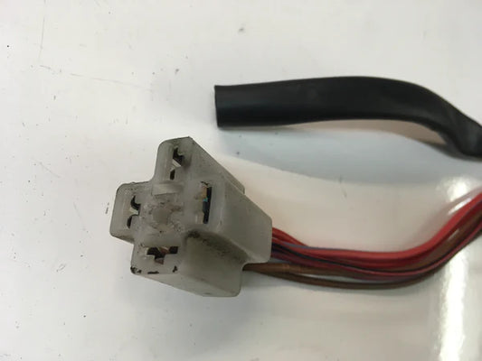 Blocchetto connettori relè alzacristallo elettrico Porsche 944/924 per 321919505. 321 919 505.