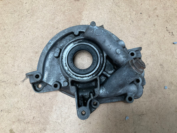 Porsche 924 Oil pump 046 115 109 A 2.0 ltr only used condition