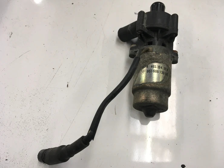 Porsche 944 Turbo 86-89 additional water pump for turbo charger 95160613000 used