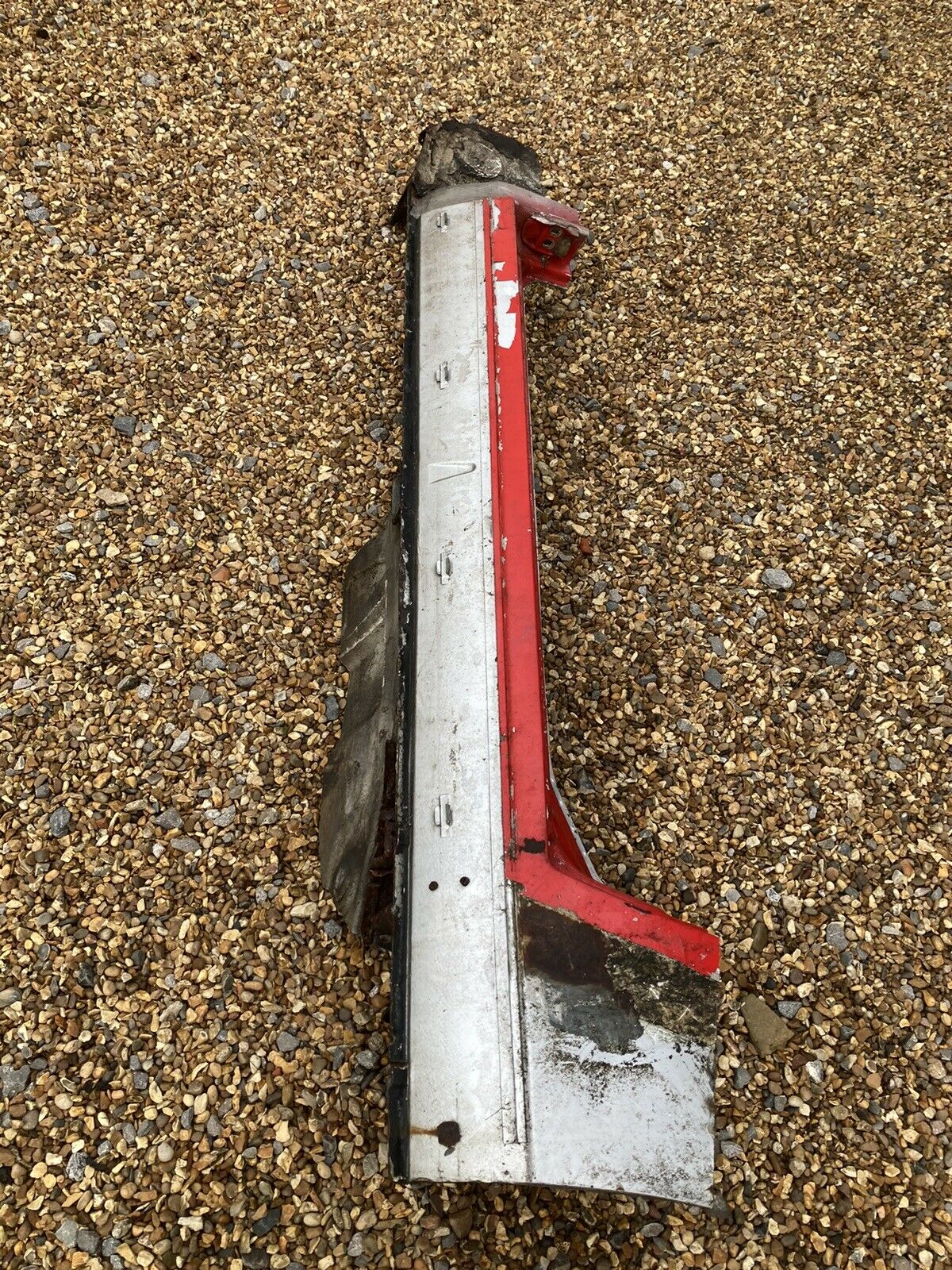 Porsche 924 Turbo Left Sill