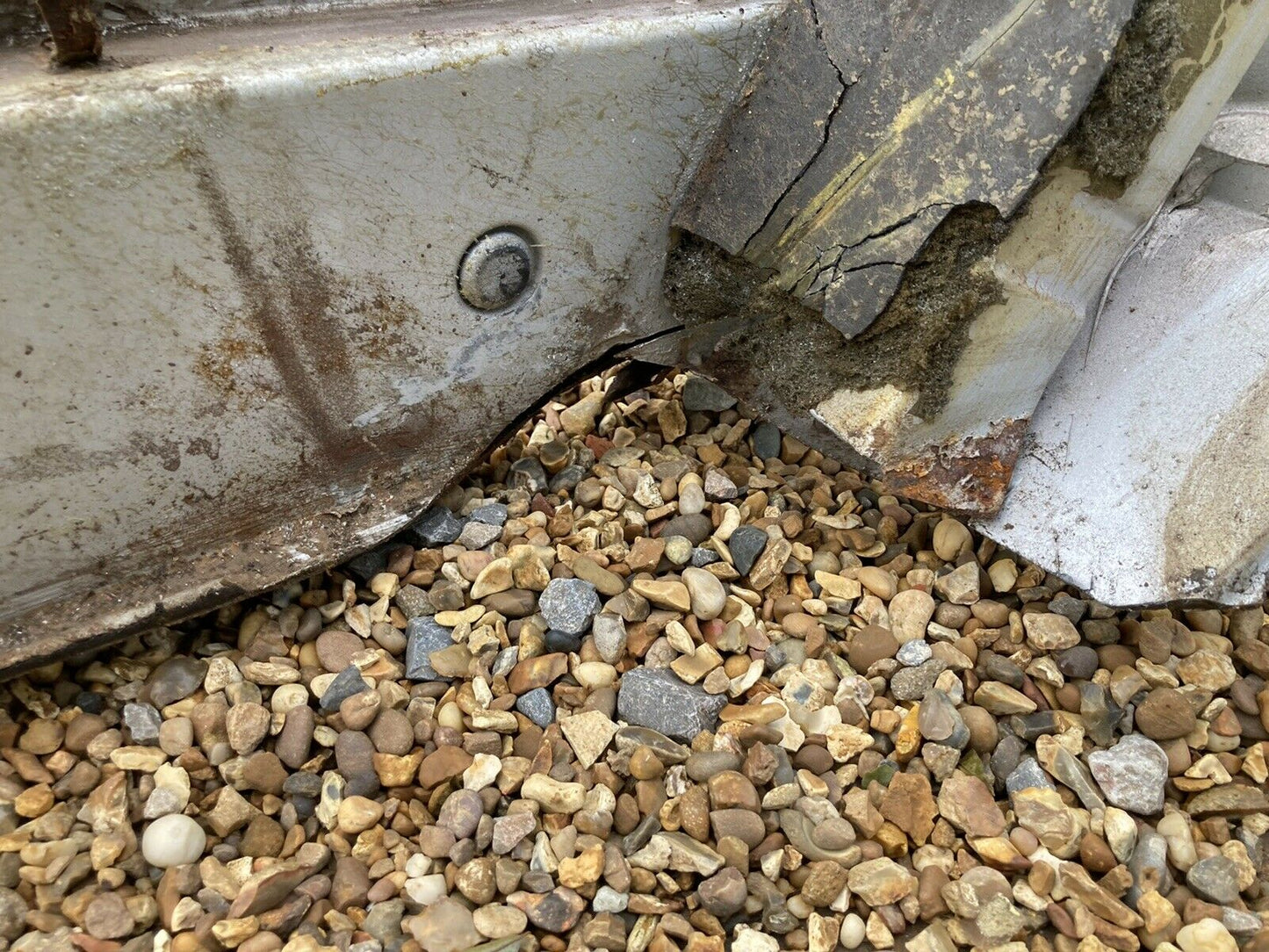 Porsche 924 Turbo Left Sill